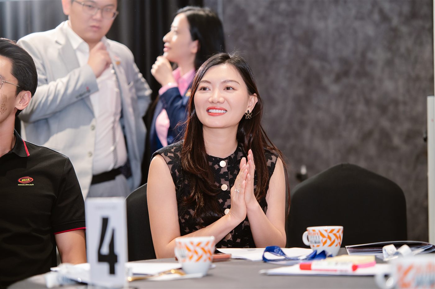 Học viên chia sẻ kết quả áp dụng tại buổi học Crestcom